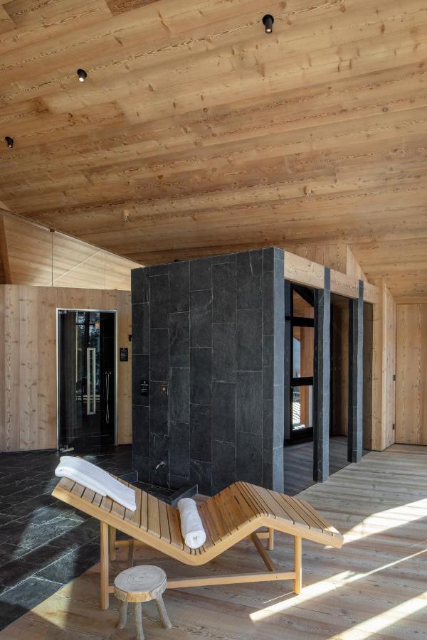 Hotel De Len Cortina d'Ampezzo Luaran gambar